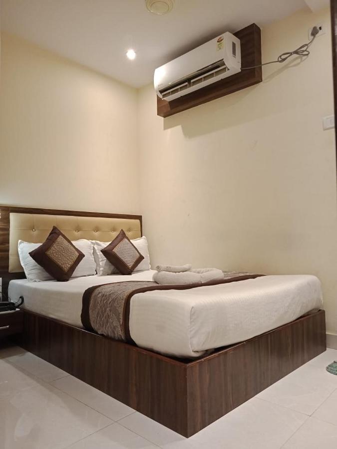 Hotel Ruby Mumbai Exterior foto